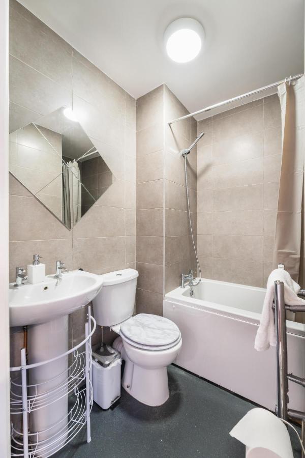 Perfect For Business And Leisure- Free Parking Apartment Southampton Bagian luar foto